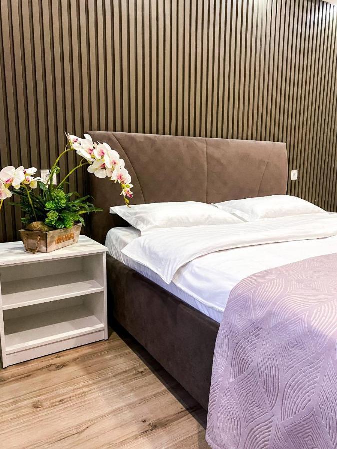 Central City Apartments Ustʼ-Kamenogorsk Eksteriør billede